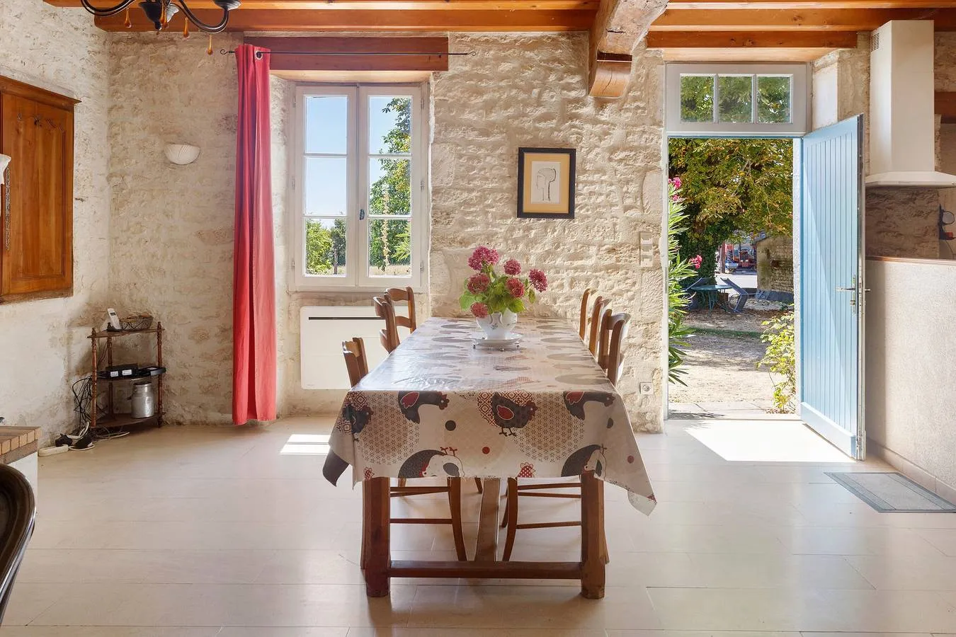 Gîte de la ferme céréalière, Antezant-la-Chapelle : image 2