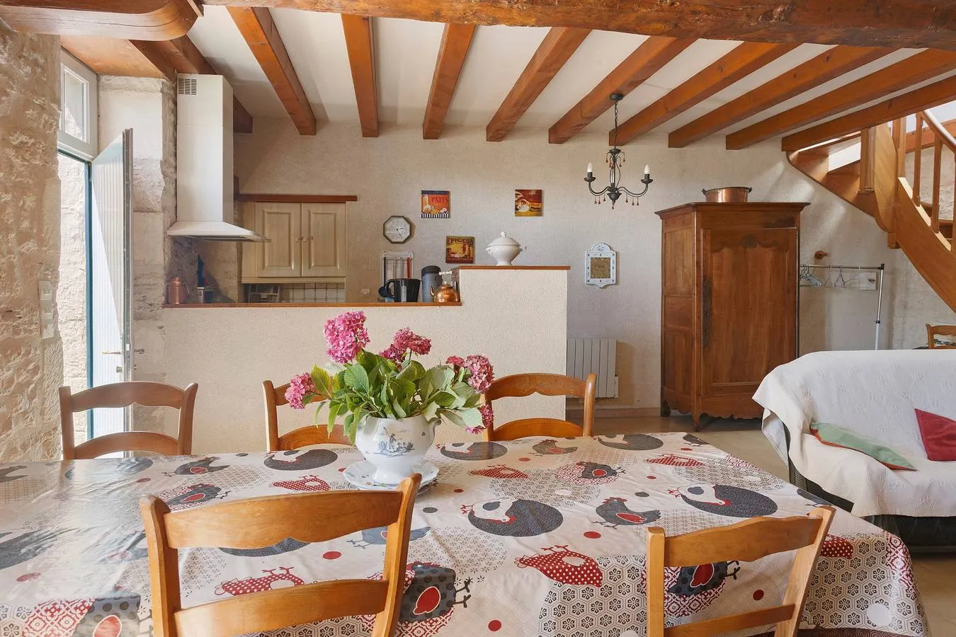 Gîte de la ferme céréalière, Antezant-la-Chapelle : image 3