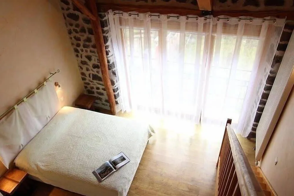 Gîte de la ferme d'Hervé, Vals-près-le-Puy : image 5