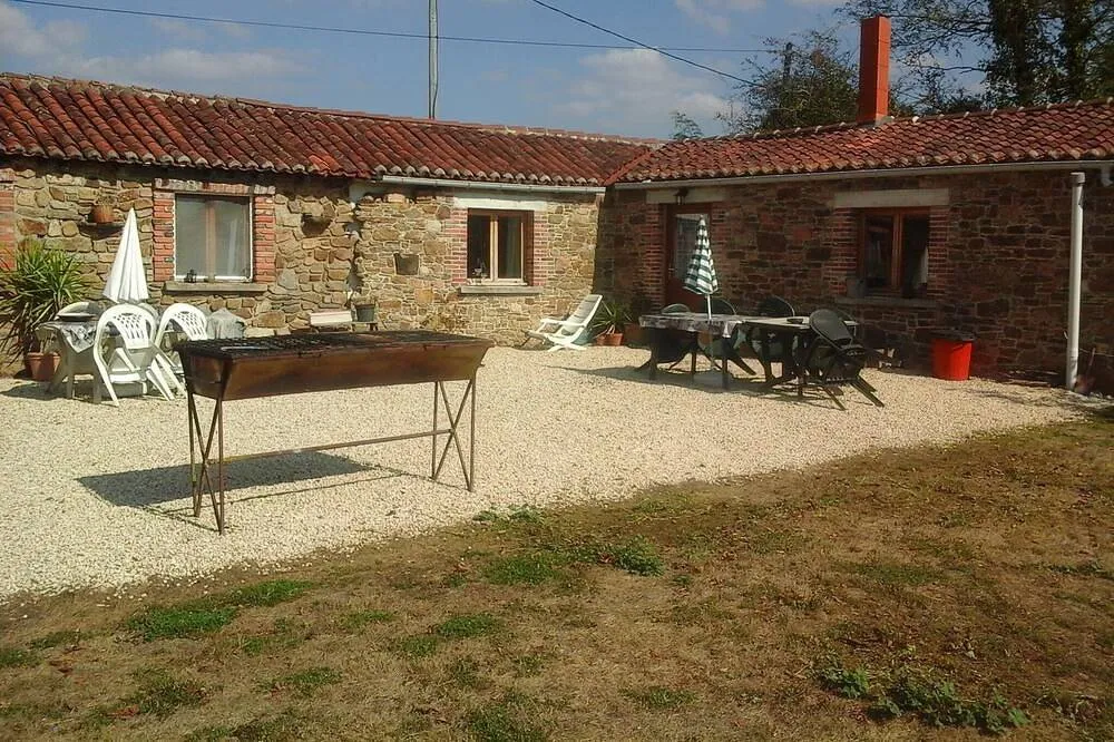 Gîte de la ferme de moutons (gîte à la ferme), Gajoubert
