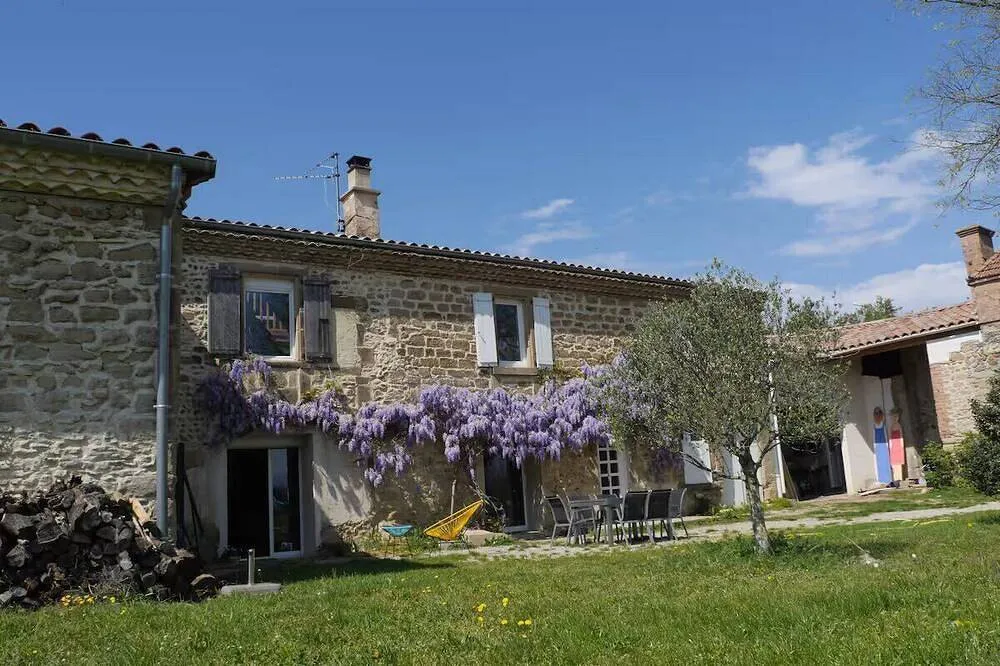 Gîte de la Ferme du Rougequeue (gîte à la ferme), Châteauneuf-sur-Isère