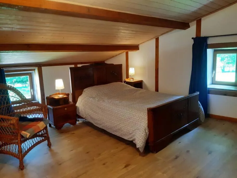 Gîte de la Ferme qui prend racines, Viscomtat : image 2