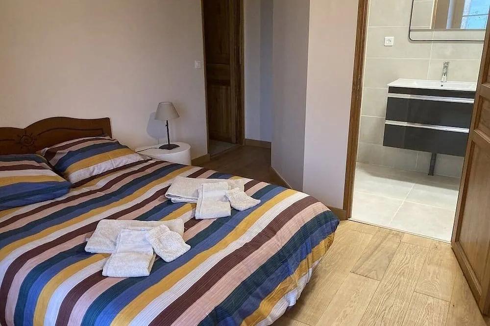 Gîte de la ferme rénovée, Villedieu-le-Château : image 2