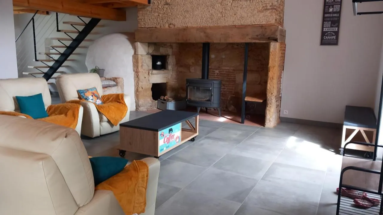 Gîte de la petite ferme de Marlène, Bassillon-Vauzé : image 5