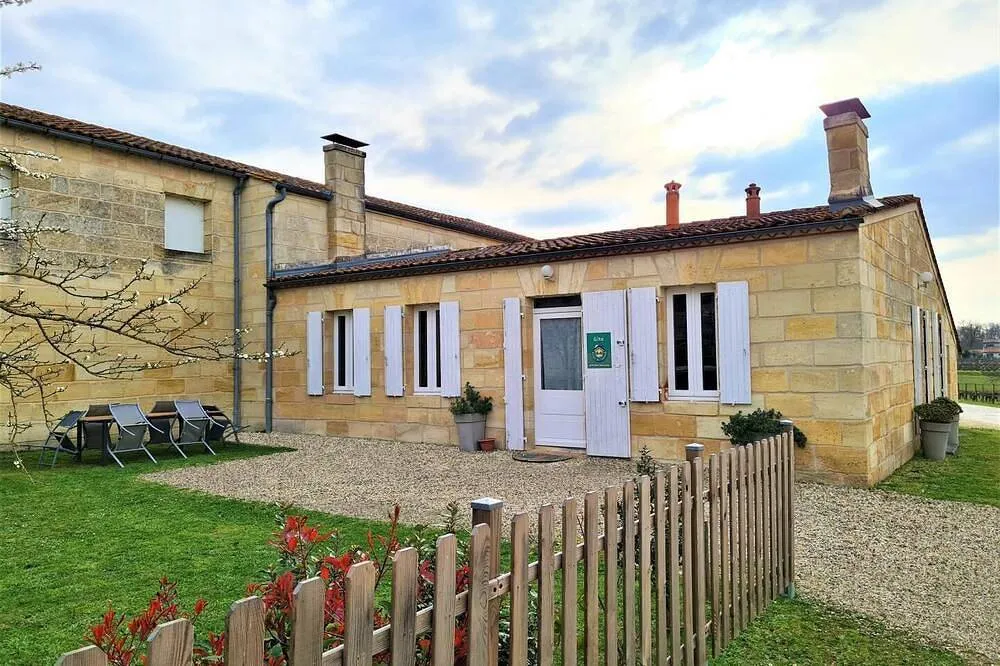 Gîte de Ségur (gîte à la ferme), Parempuyre