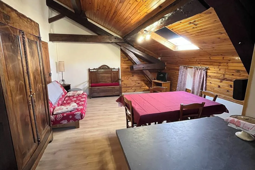 Gîte des greniers de Planès (gîte à la ferme), Planès
