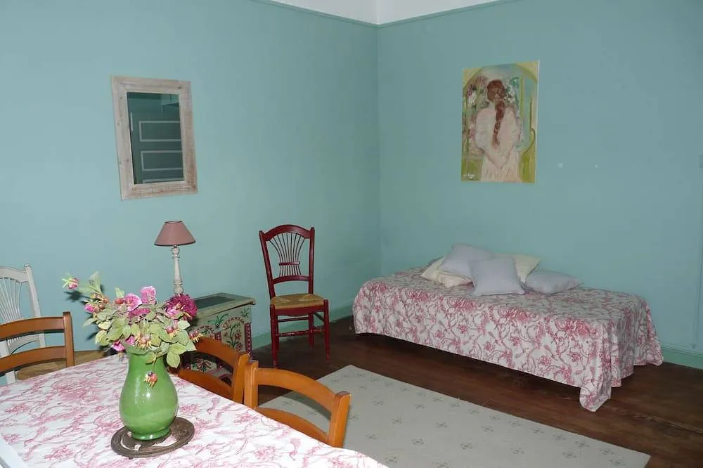 Gîte du Château des Lèbres, Banne : image 2