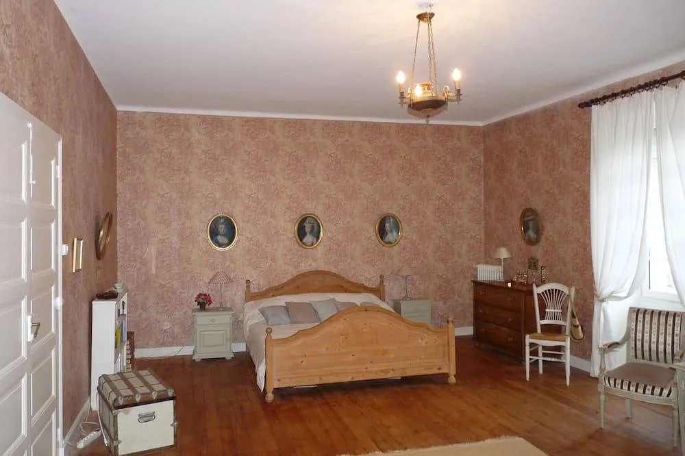 Gîte du Château des Lèbres, Banne : image 4