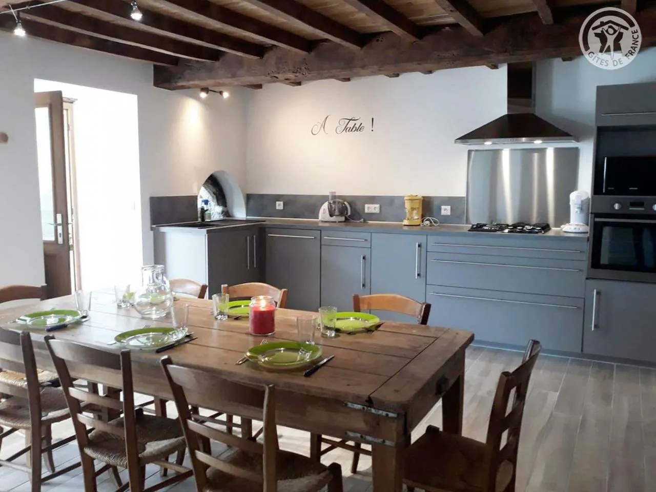 Gîte du Chazet (gîte à la ferme), Cremeaux