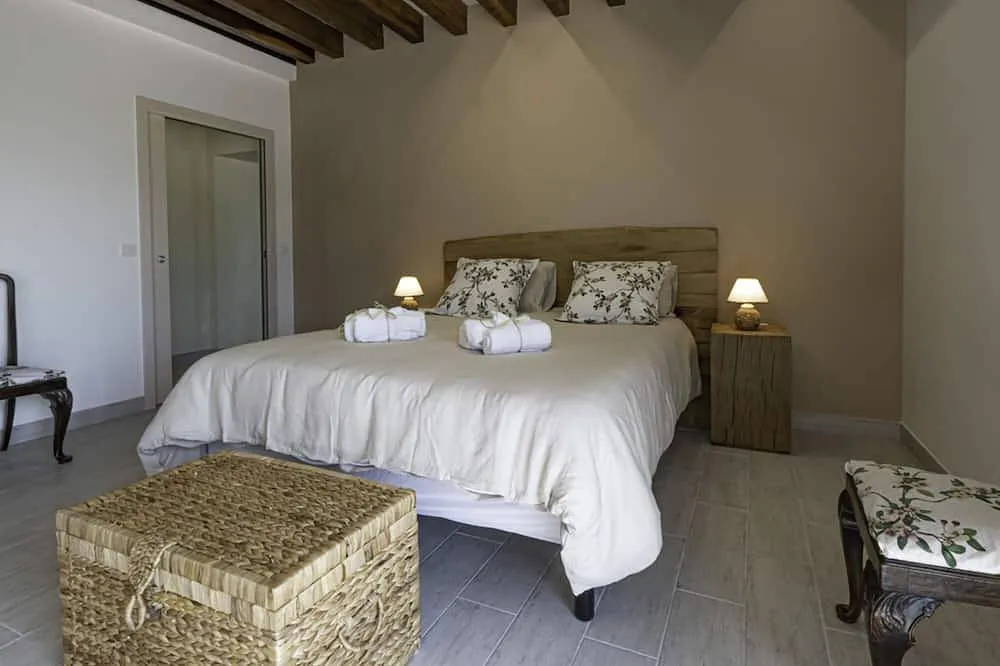 Gîte Entre Terres et Vignes, Châtillon-sur-Morin : image 2
