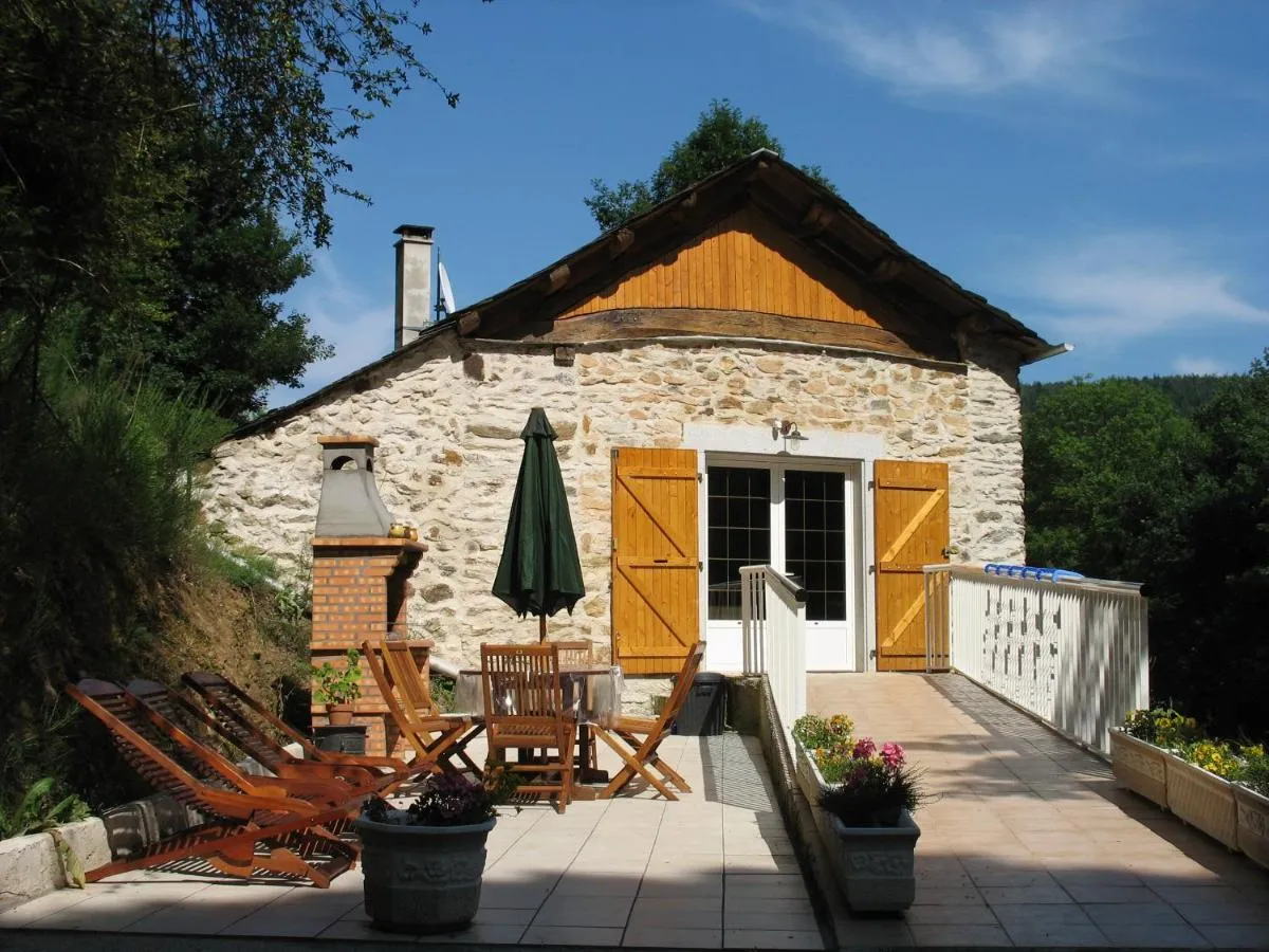 Gîte La Fenial, Montredon-Labessonnié : image 2