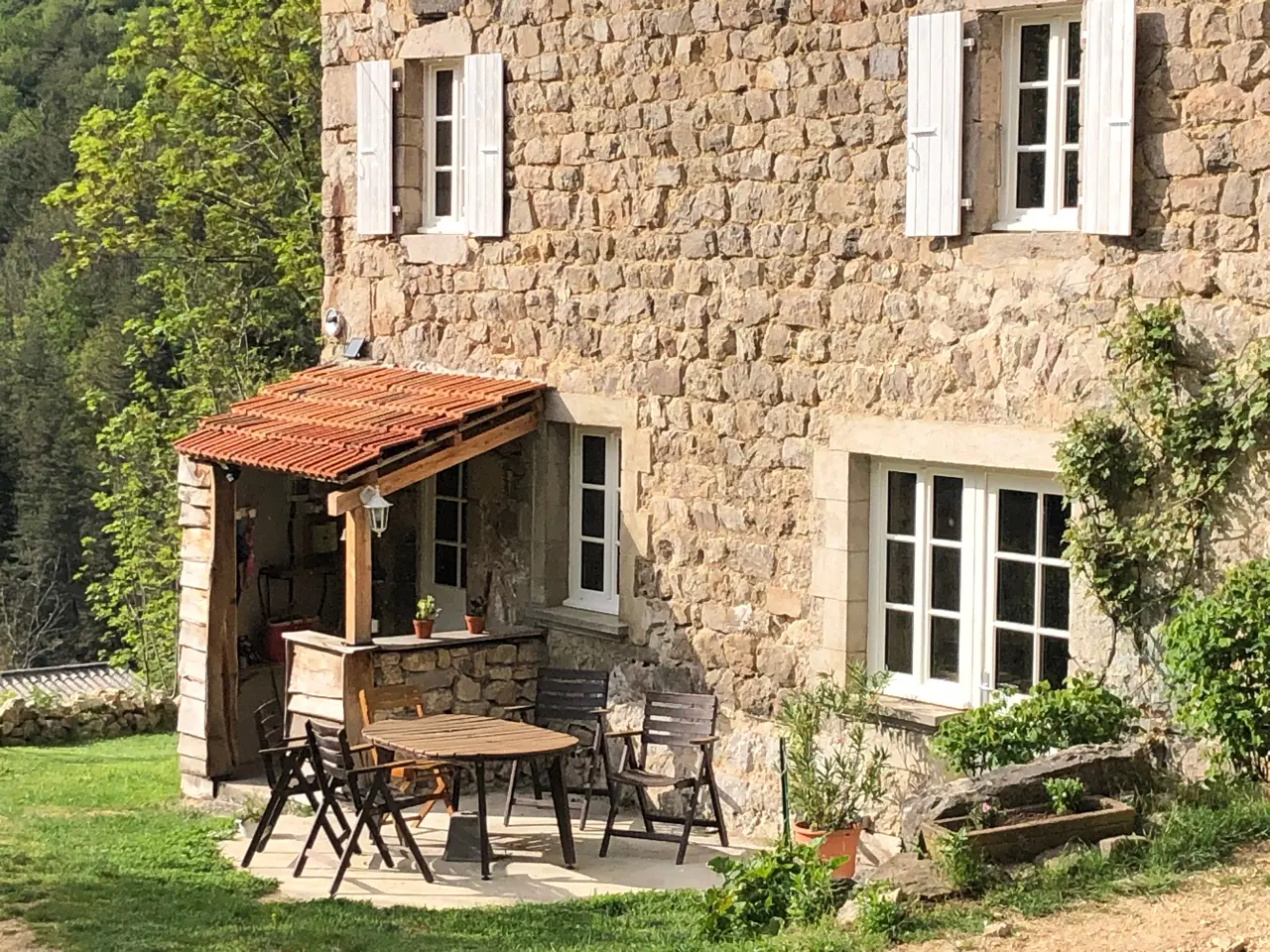 Gîte par les monts étoilés, Nozières : image 2