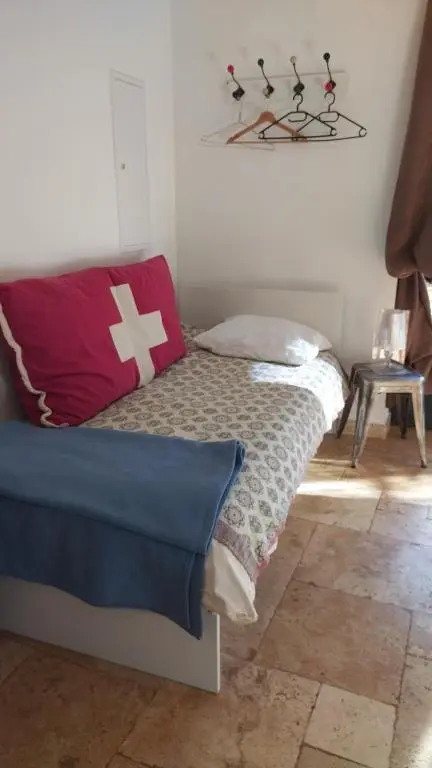 Gîte Saint Lazare, Aups : image 3