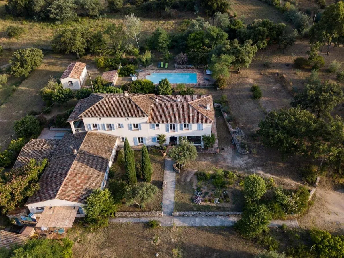 Gîte T3 chez l'Apiculteur (gîte à la ferme), Roquebrune-sur-Argens