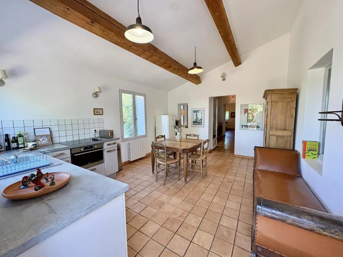 Gîte T3 chez l'Apiculteur, Roquebrune-sur-Argens : image 5