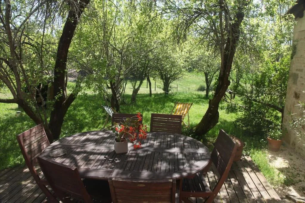 Grange de la ferme équestre de Muriel (gîte à la ferme), Lempzours