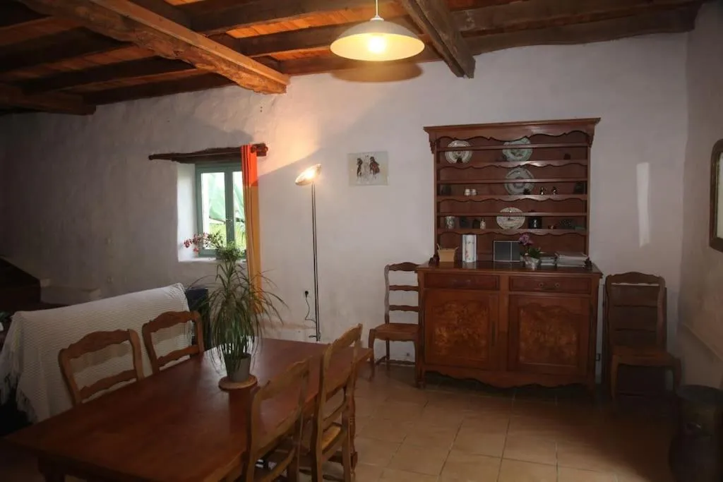 Grange de la ferme équestre de Muriel, Lempzours : image 4