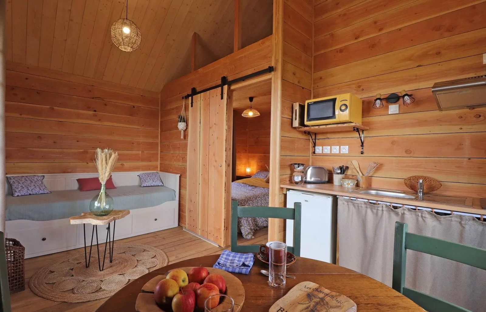 La Cabane de Jabi (hébergement insolite à la ferme), Trémont