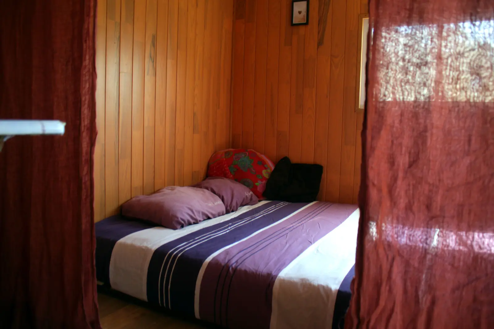 La Cabane de l'Enklave, Lomné : image 5