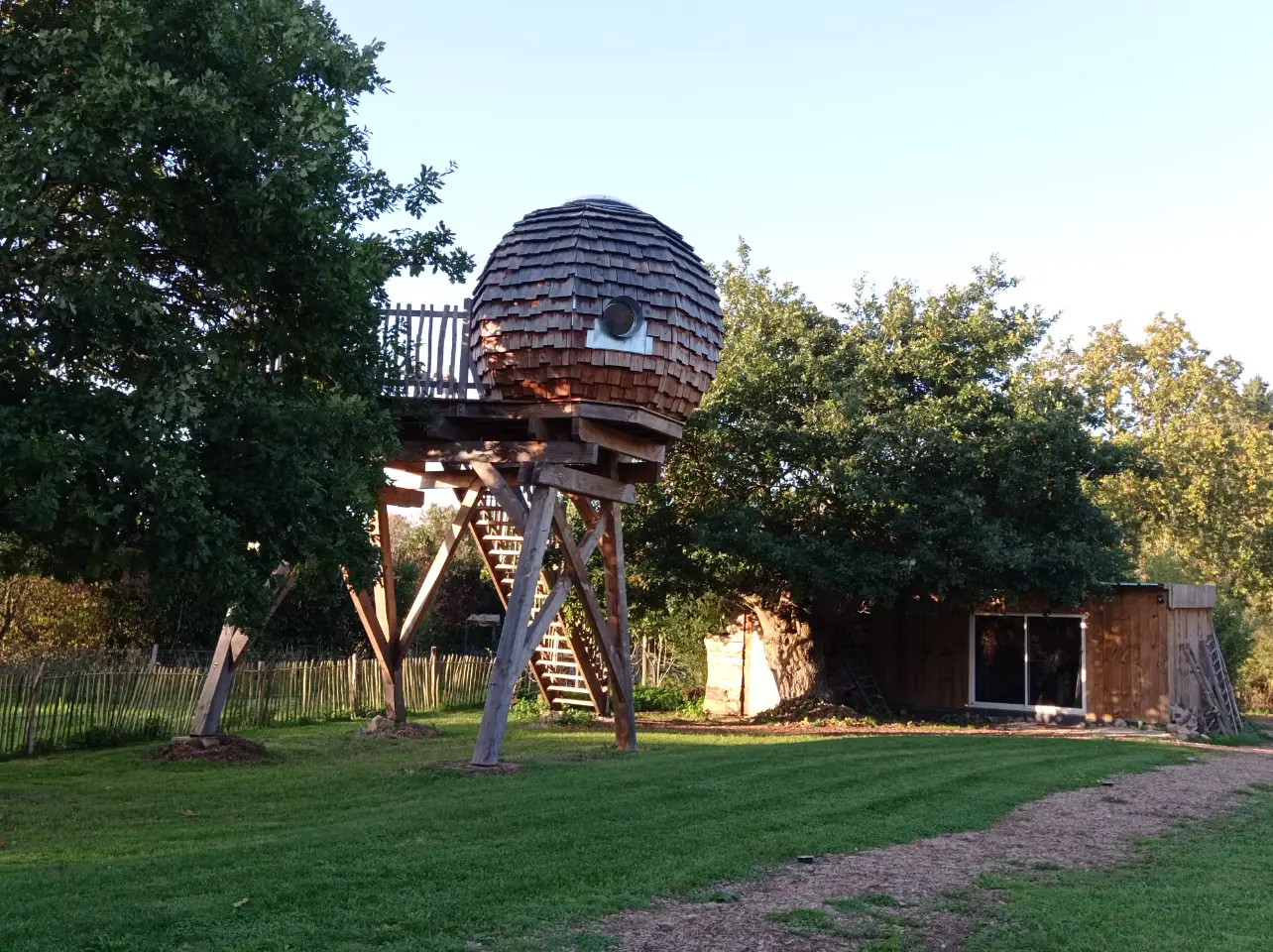 La Cabane du Sheriff (hébergement insolite à la ferme), Pléneuf-Val-André