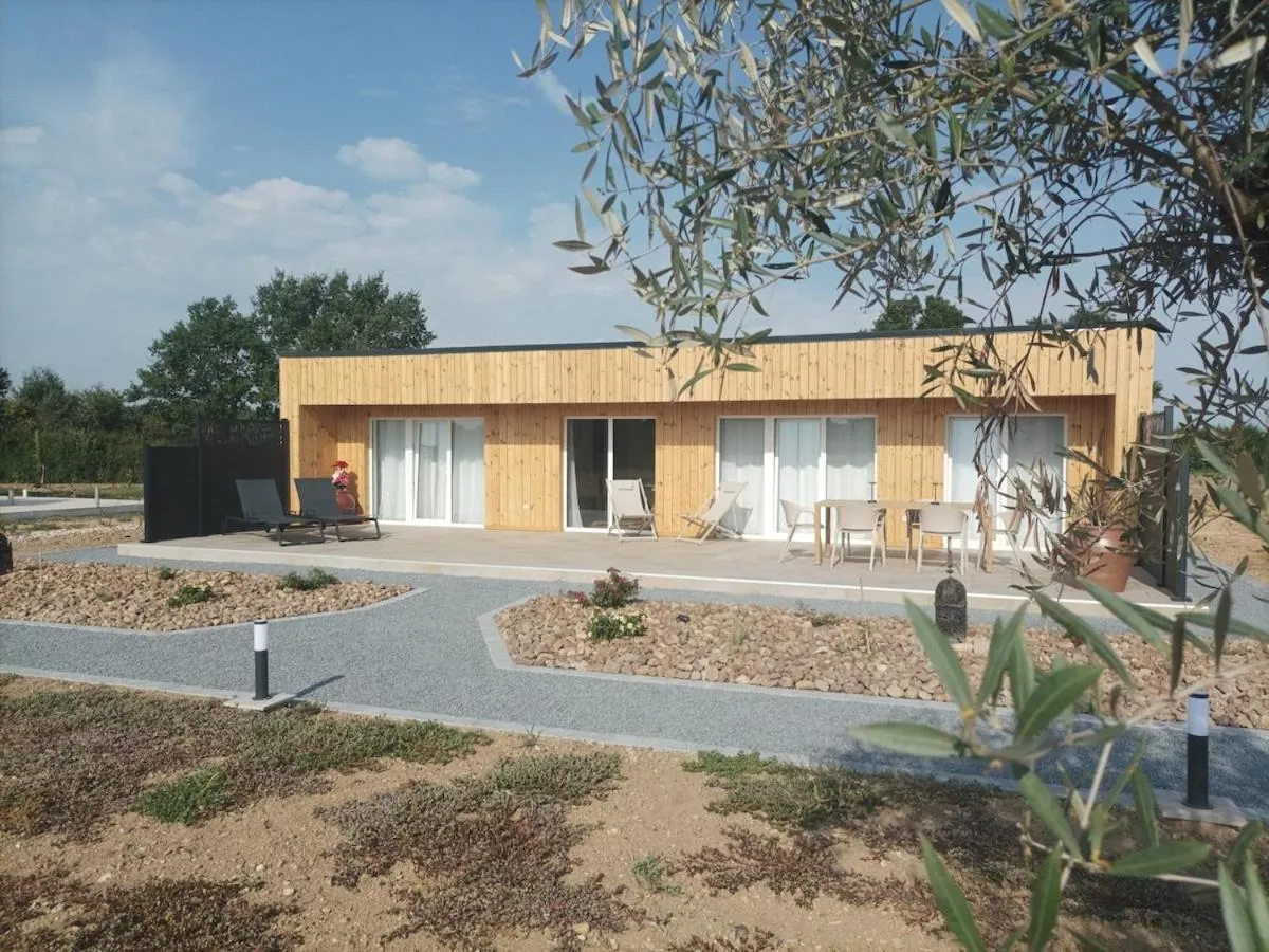 La Locaterie Pivoine (gîte à la ferme), Beaulon