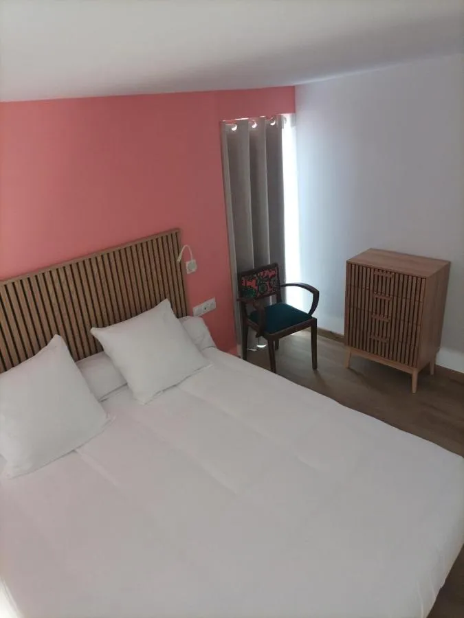 La Locaterie Pivoine, Beaulon : image 2