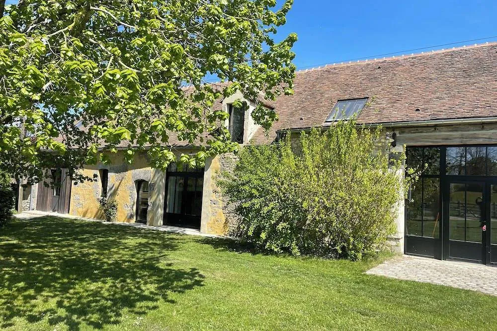 La Longère de Comblot (gîte à la ferme), Comblot