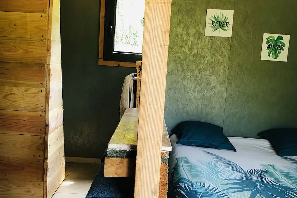 La Petite Cabane Corse, Olivese : image 3