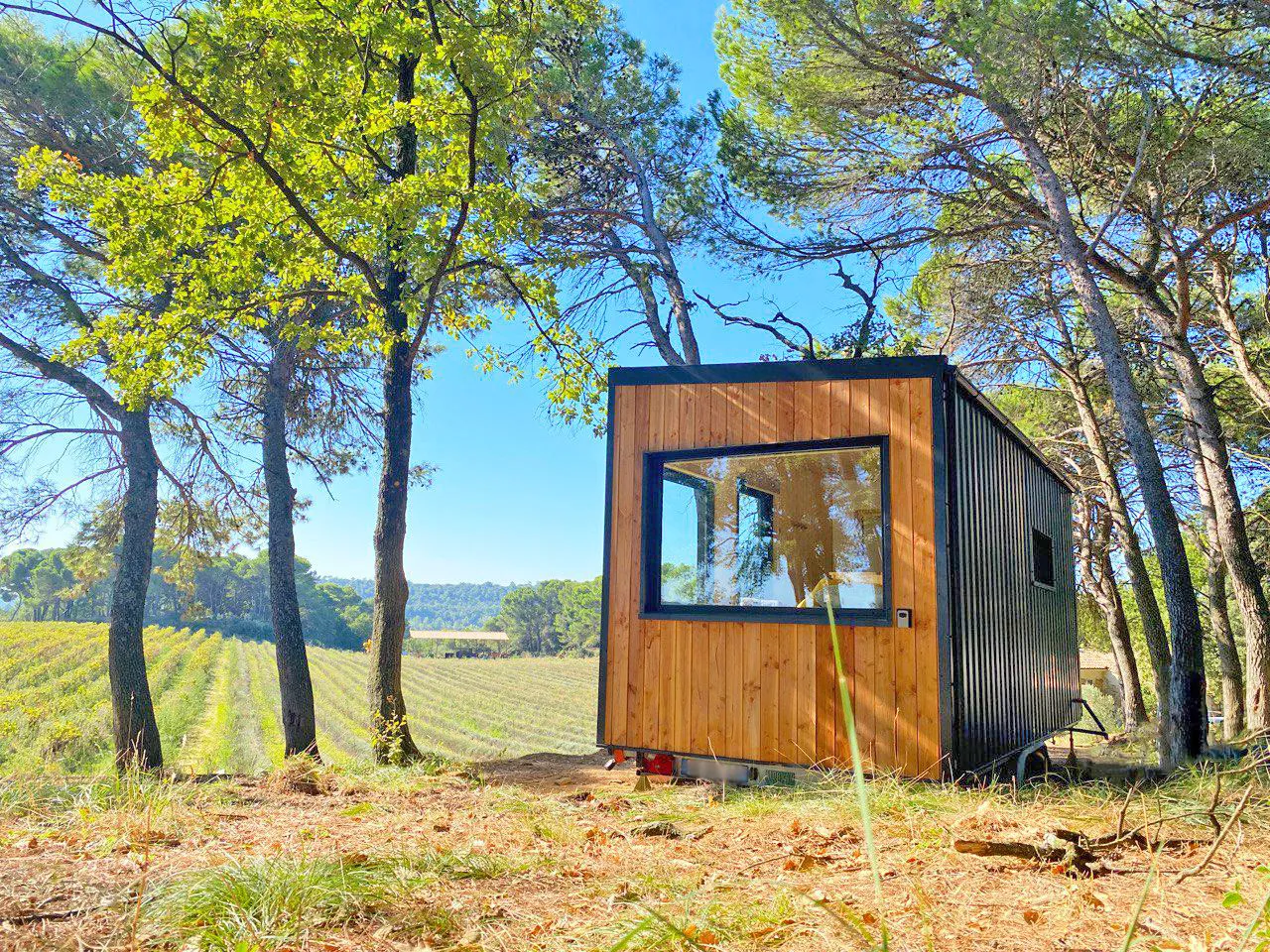 La Ruche aux Vins Mille Senteurs (hébergement insolite à la ferme), Mondragon