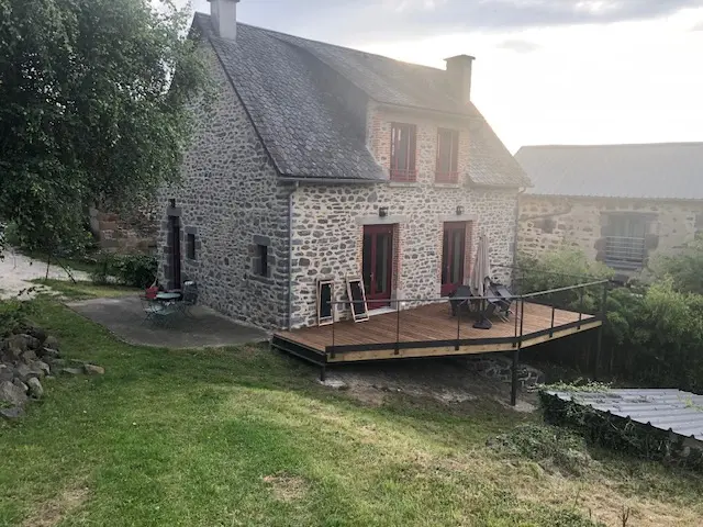 Le Gîte de la Roussilhe (gîte à la ferme), Mauriac