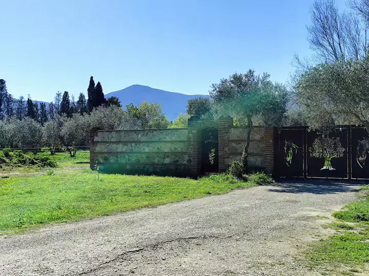 Le Gîte des Oliviers (gîte à la ferme), Palau-del-Vidre
