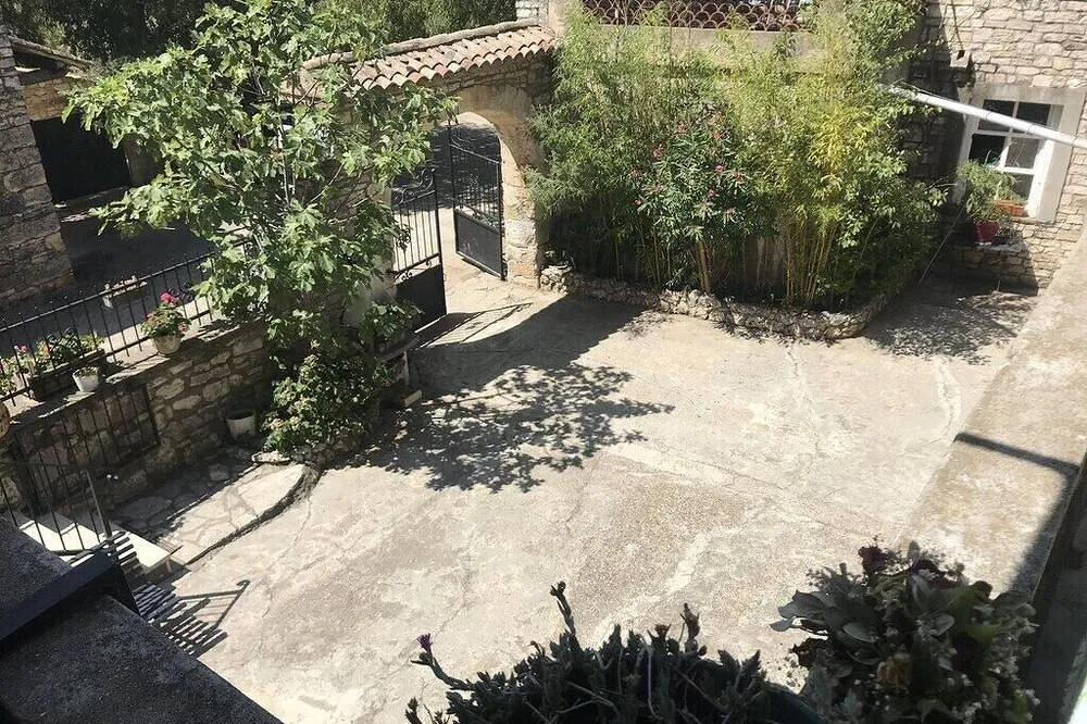 Le Micocoulier de la Maréchale, Orgnac-l'Aven : image 5