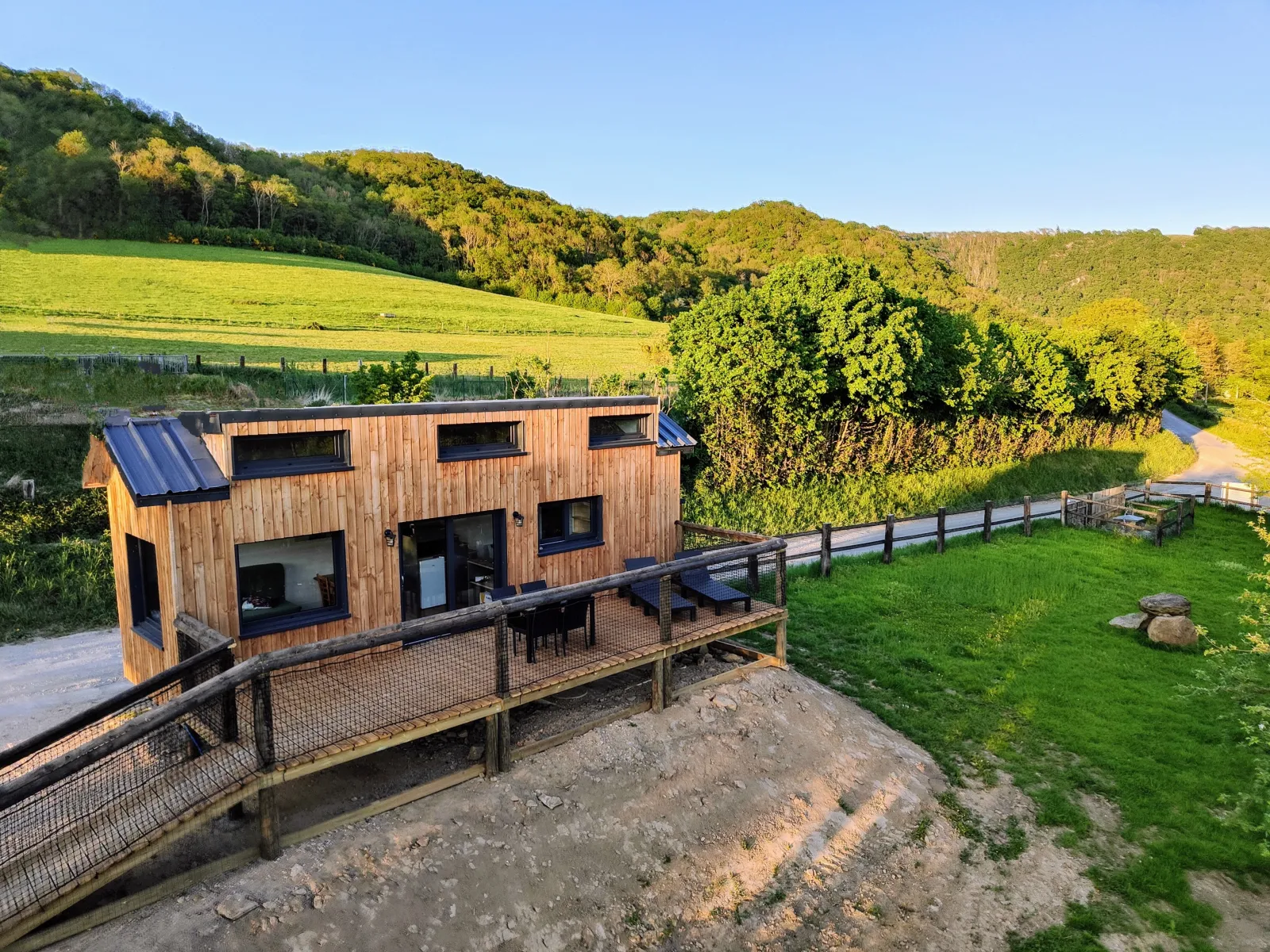Le Petit Nid du Pré (hébergement insolite à la ferme), Saint-Rémy