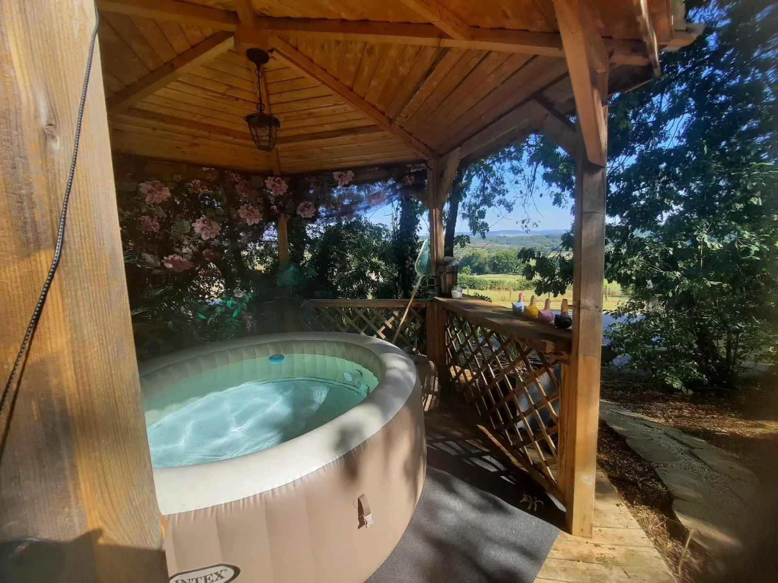 Le Tonneau Spa de la Ferme de Layau, Véria : image 2