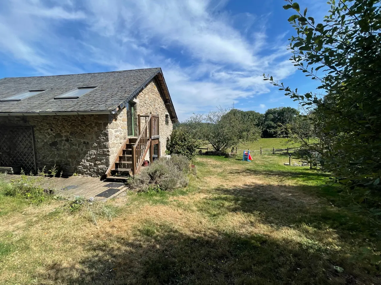 Les Fournioles, Camps-Saint-Mathurin-Léobazel : image 2