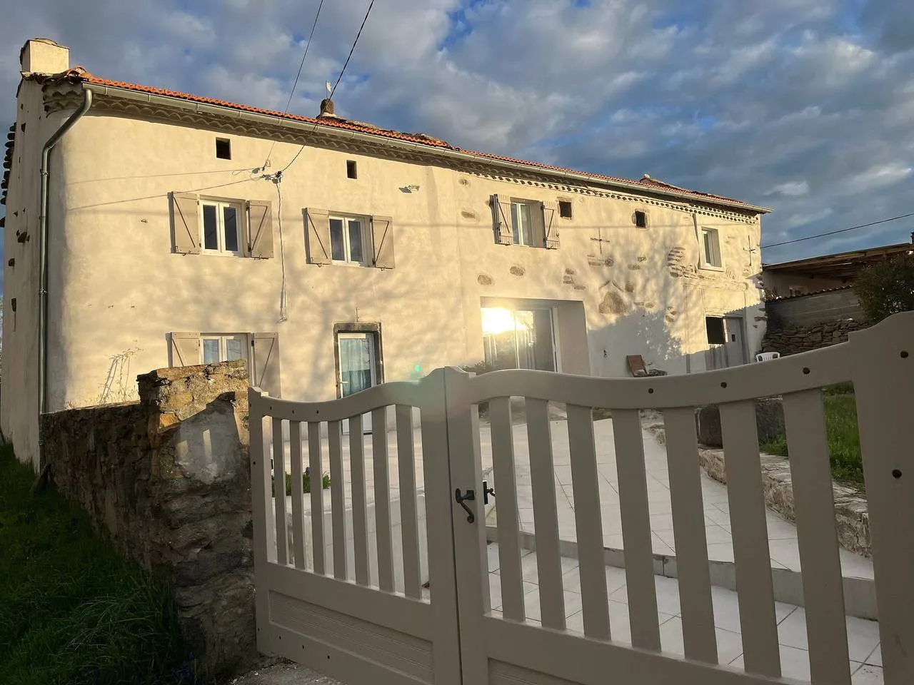 Maison de la ferme d'Antony et Michelle, Autrac : image 3