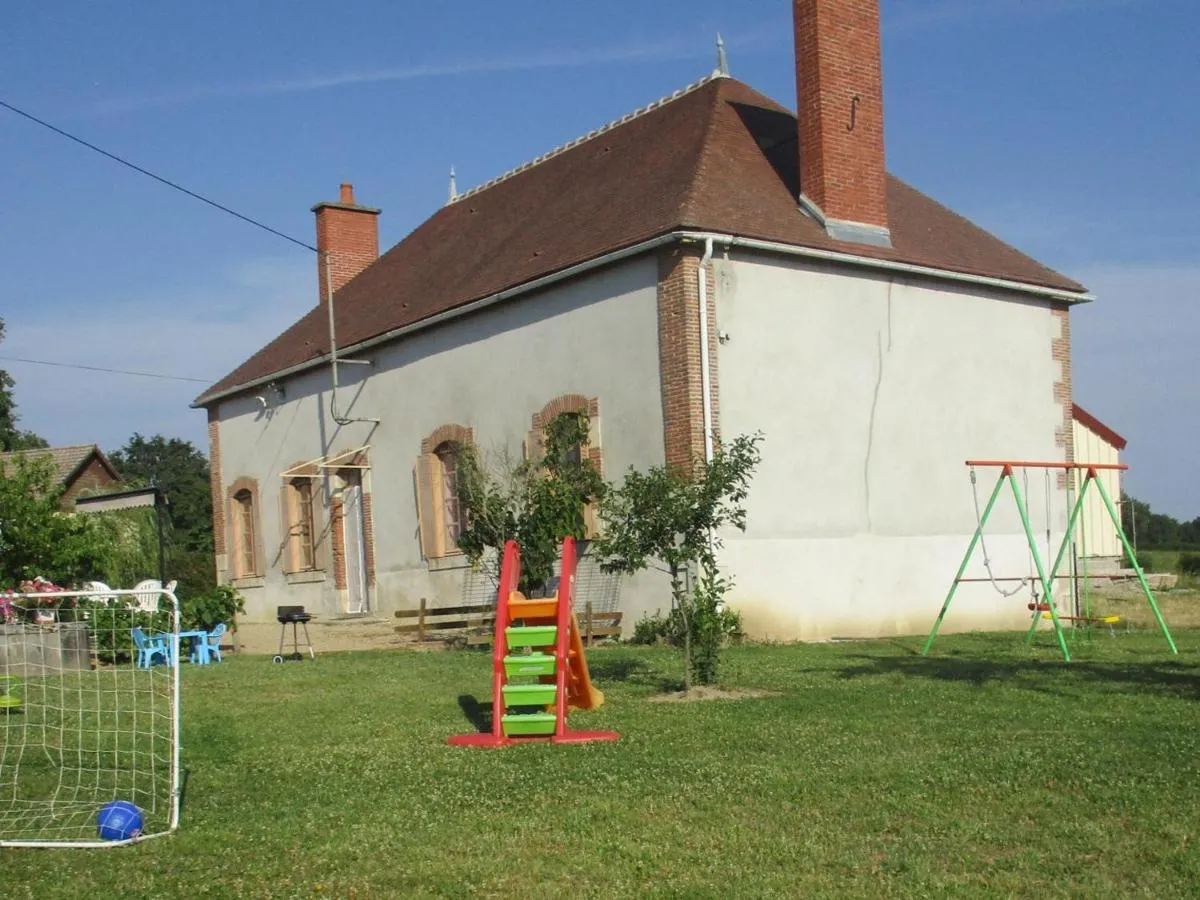 Maison de ferme du bocage bourbonnais (gîte à la ferme), Cressanges
