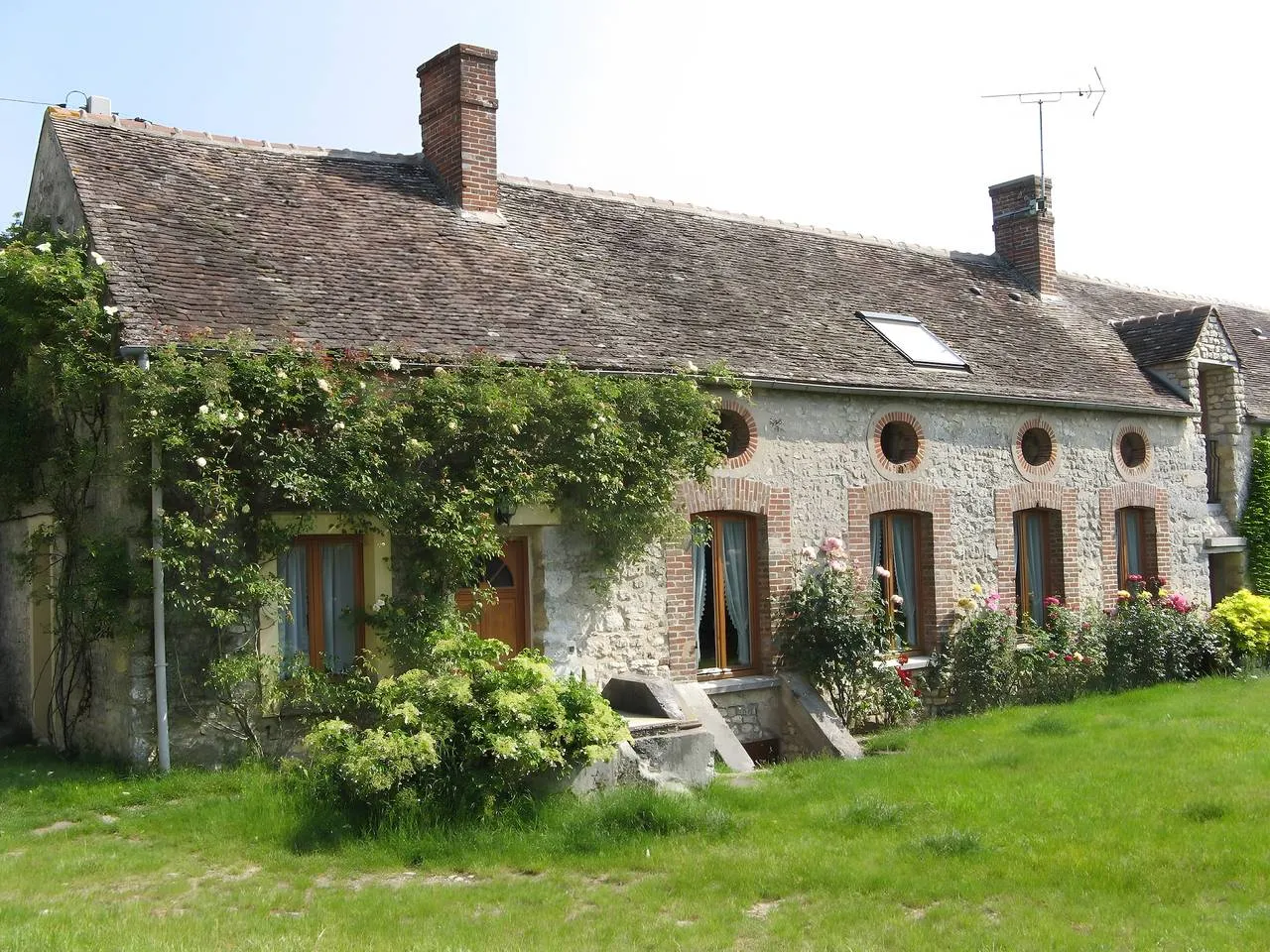 Maison Diva du Haras de la Fontaine, Poligny : image 3