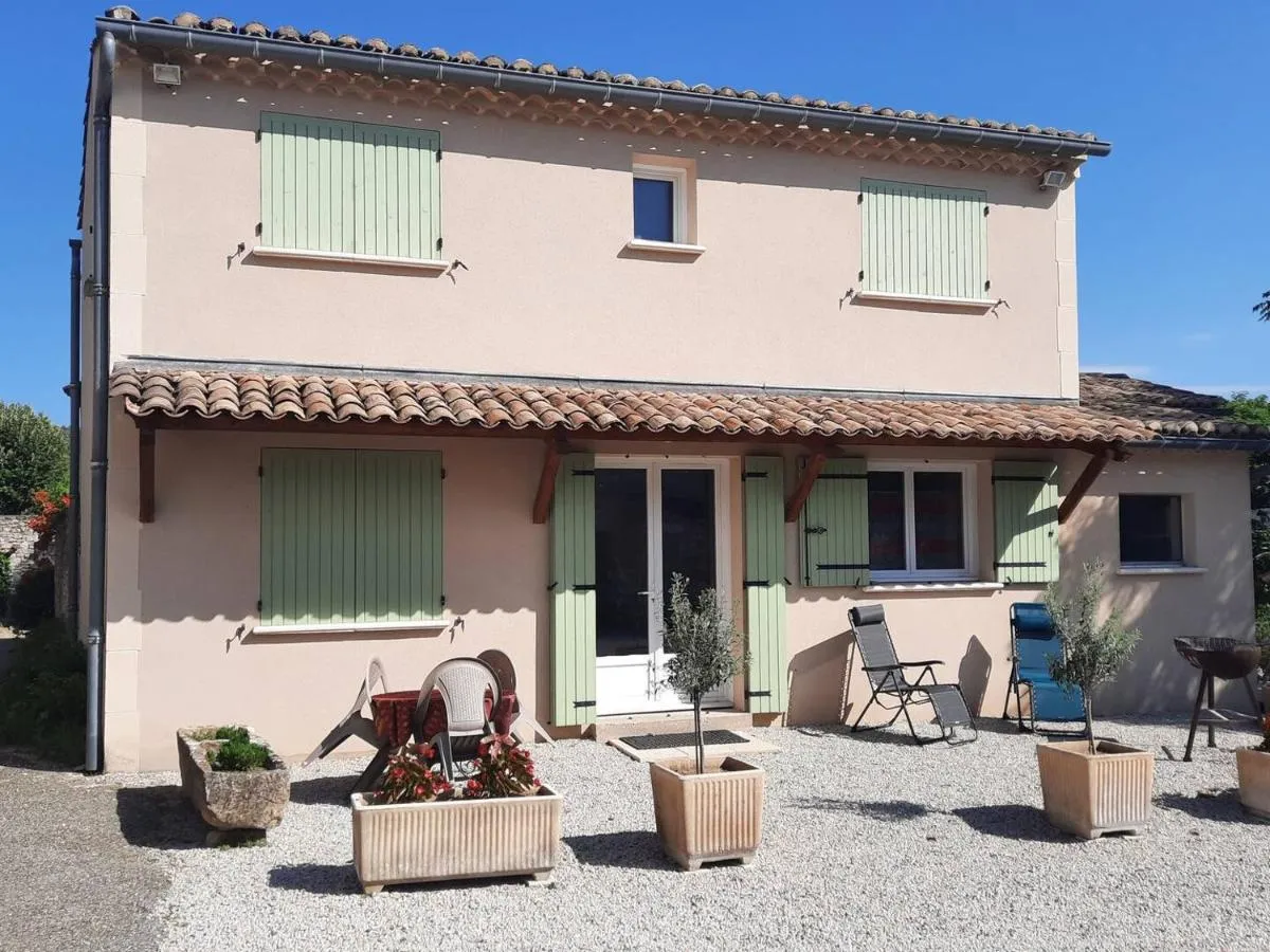 Maison du Domaine à Privat (gîte à la ferme), Cornillon