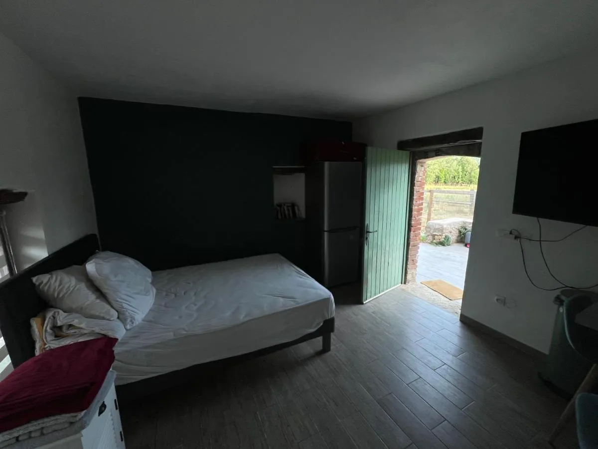 Maisonnette de Céline, Bagnols-en-Forêt : image 2