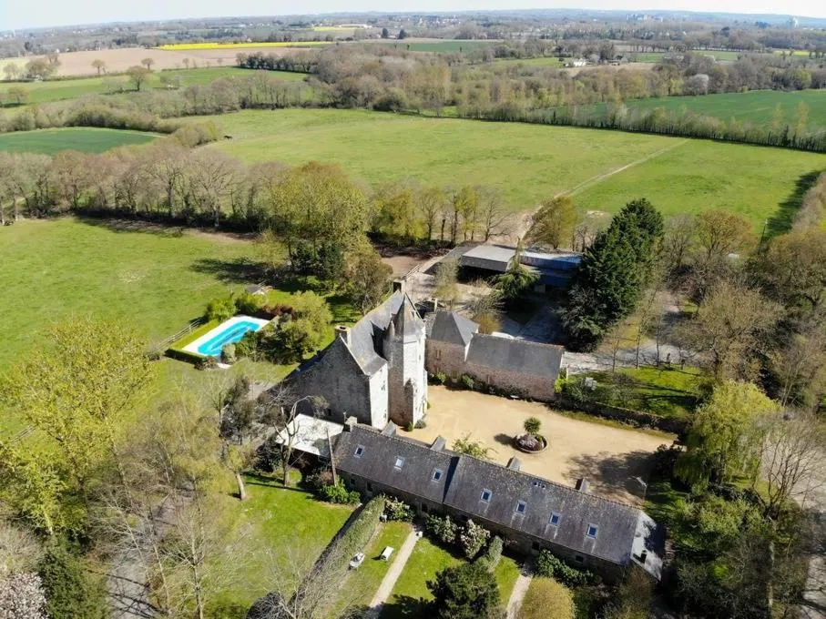 Manoir de Fornebello (chambre d'hôtes à la ferme), Châtelaudren-Plouagat