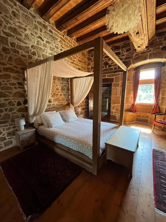 Manoir de Fornebello, Châtelaudren-Plouagat : image 2