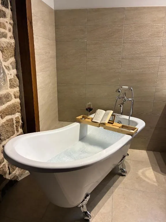 Manoir de Fornebello, Châtelaudren-Plouagat : image 3