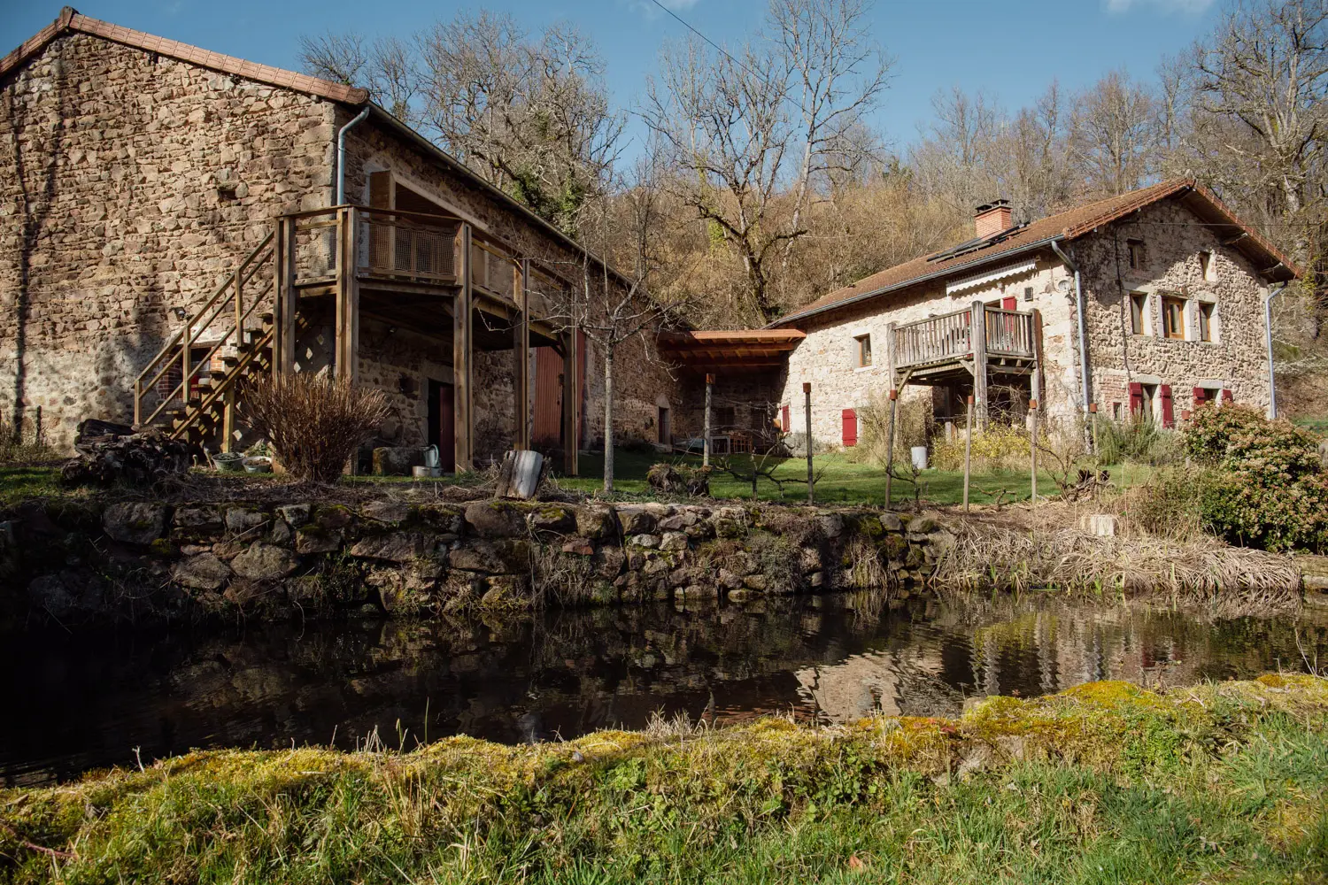 Micro Gîte du Pré Bord (gîte à la ferme), Saint-Rirand