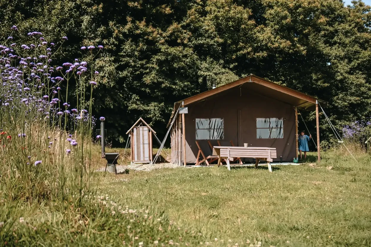 Ô Manoir de Glam's (tente à la ferme), Isigny-le-Buat