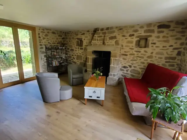 Petit gîte de Demain en Main, Locoal-Mendon : image 5