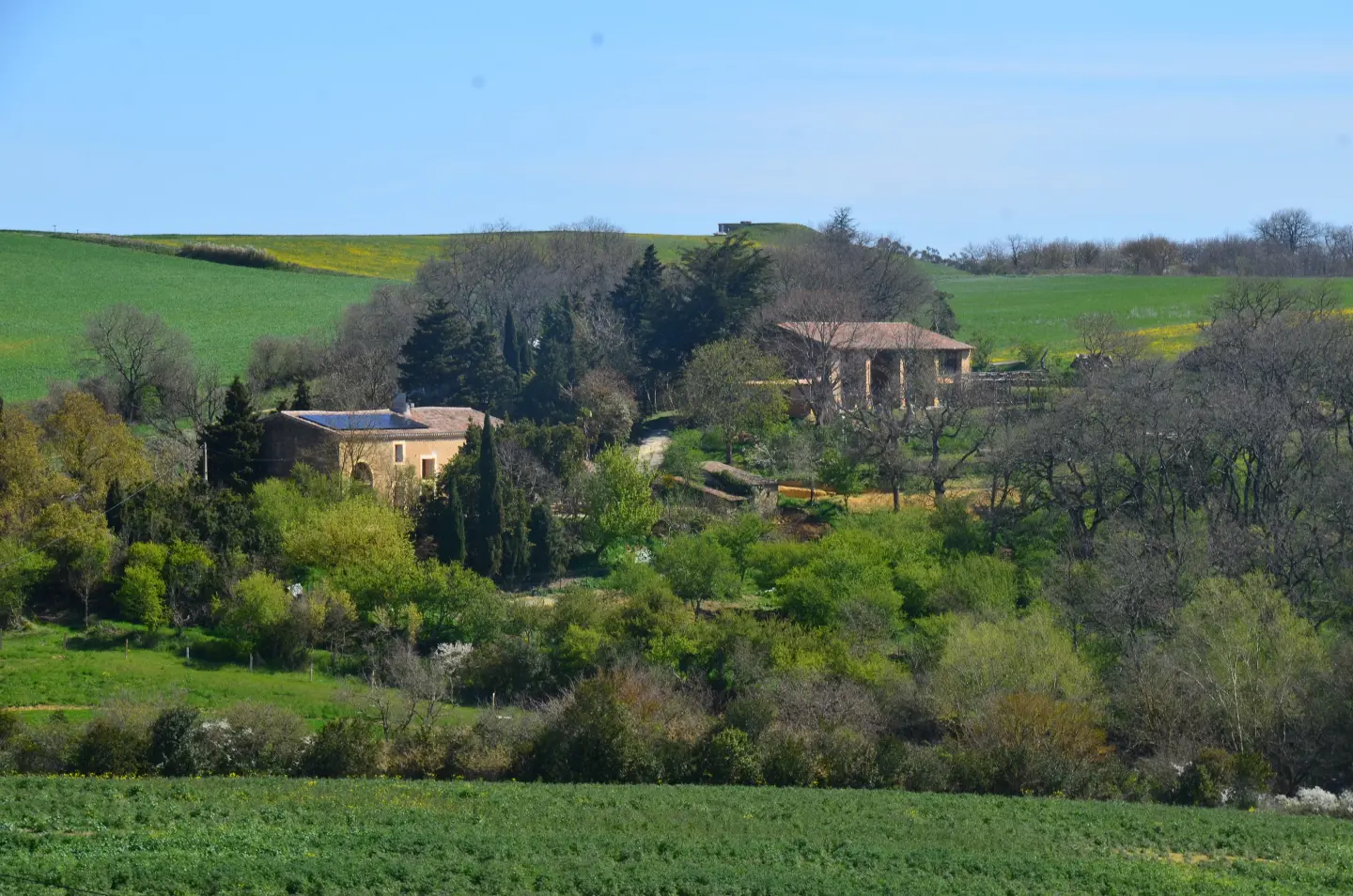Pibounid d'Aigle (hébergement insolite à la ferme), Payra-sur-l'Hers