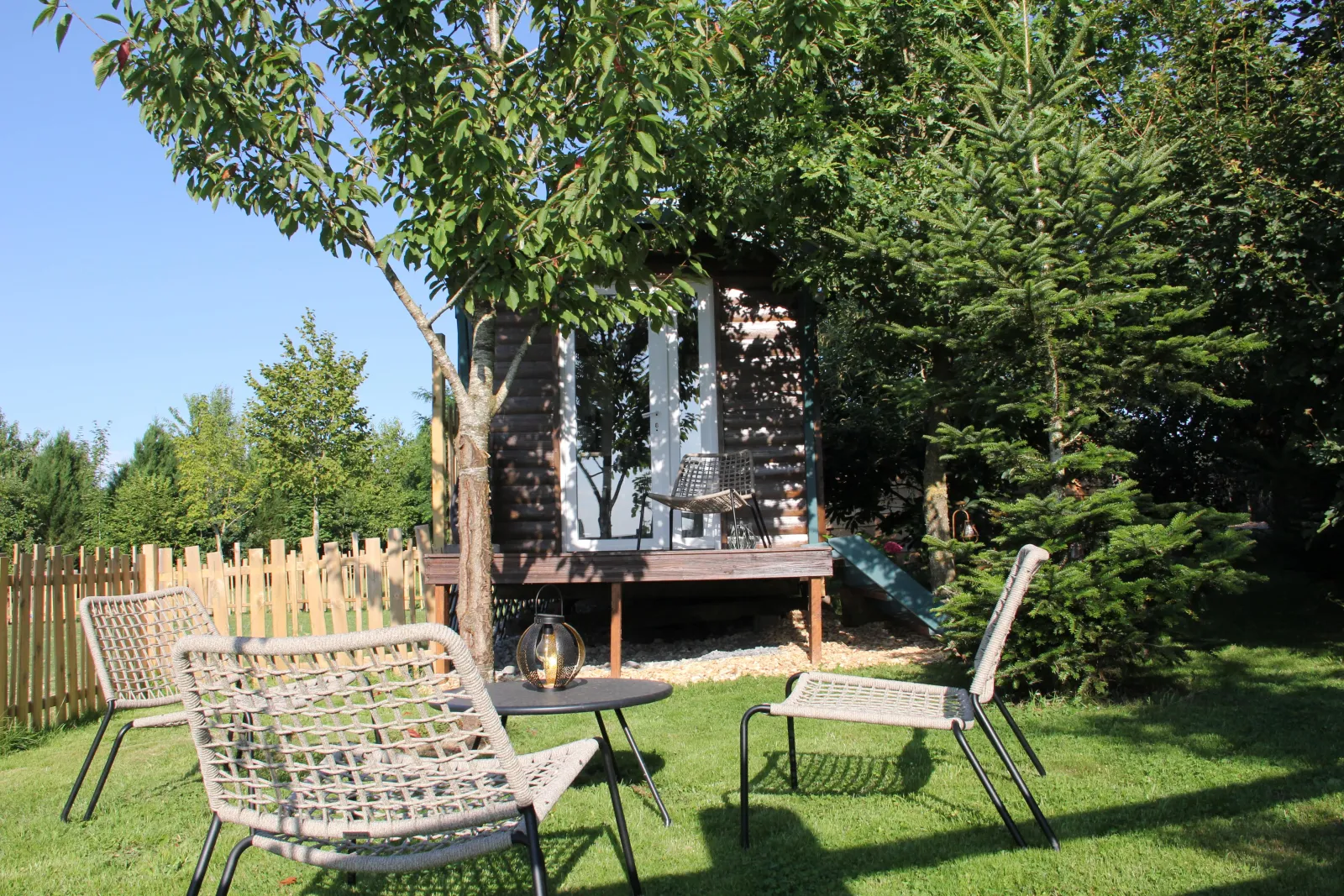 Roulotte Kanavu (hébergement insolite à la ferme), Champfrémont