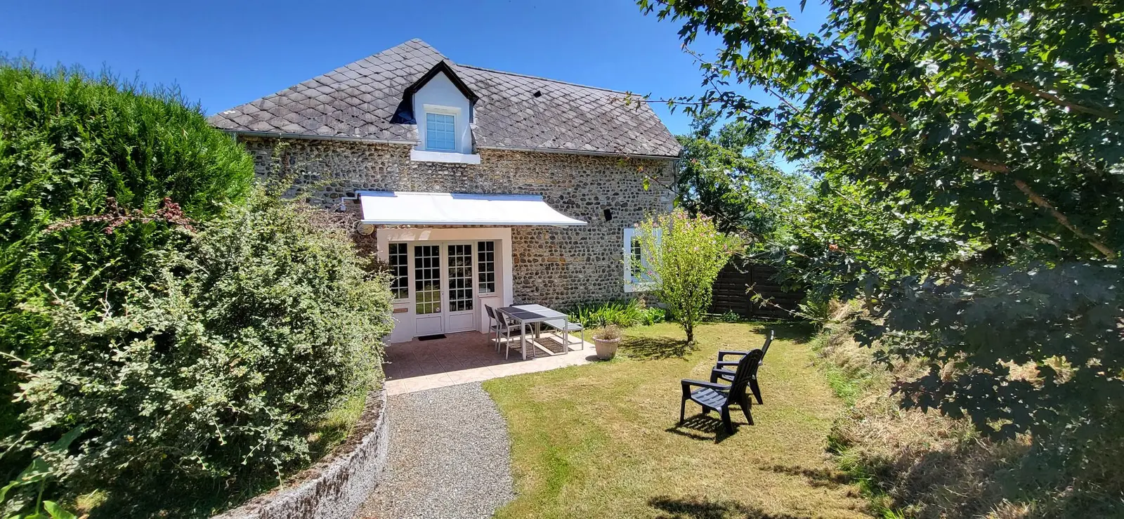 The Cottage (gîte à la ferme), Monein