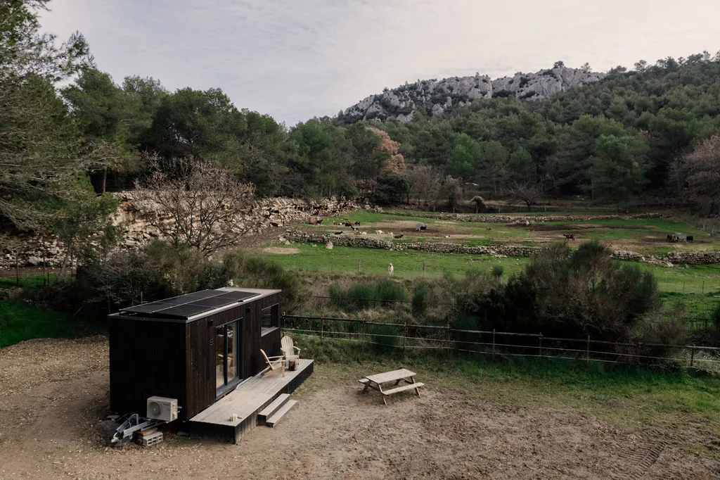 Tiny House du Regagnas (hébergement insolite à la ferme), Trets